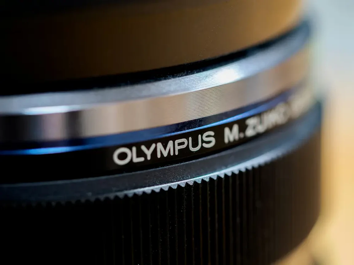 OLYMPUS penシリーズ対応 【公式通販】 初心者OK！おすすめ！ F1.8 25mm penシリーズ対応 OLYMPUS 初心者OK！おすすめ！ F1.8  25mm レンズ(単焦点)